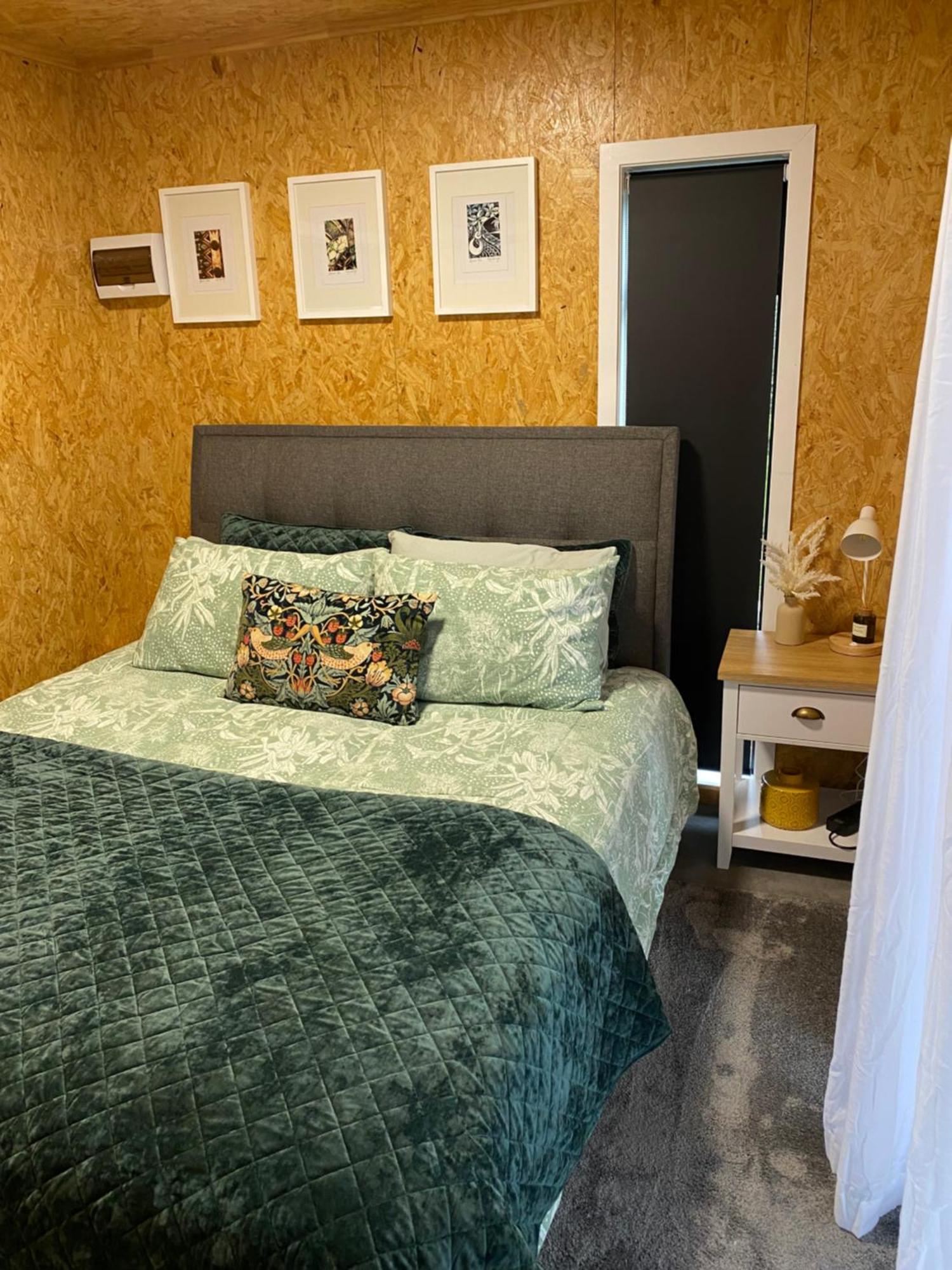 Te Mata Retreat Apartment Tapu Екстериор снимка